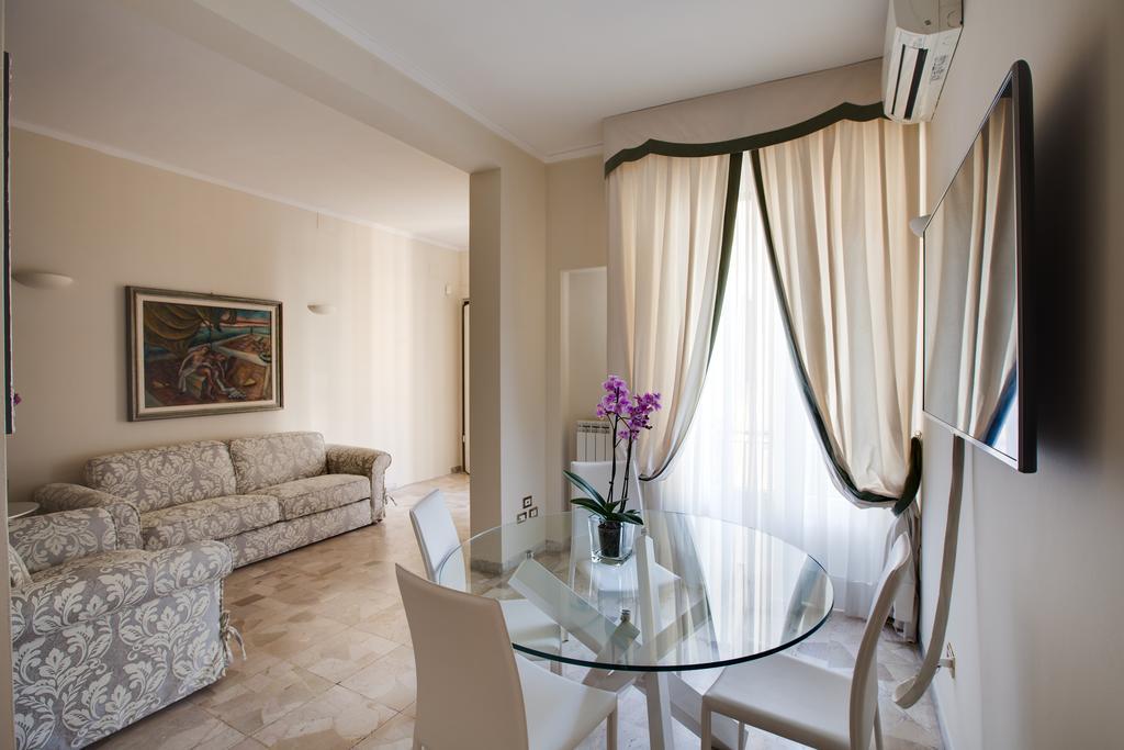 Kometa Suites & Apartments Firenze Rom bilde