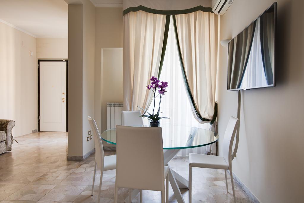 Kometa Suites & Apartments Firenze Rom bilde