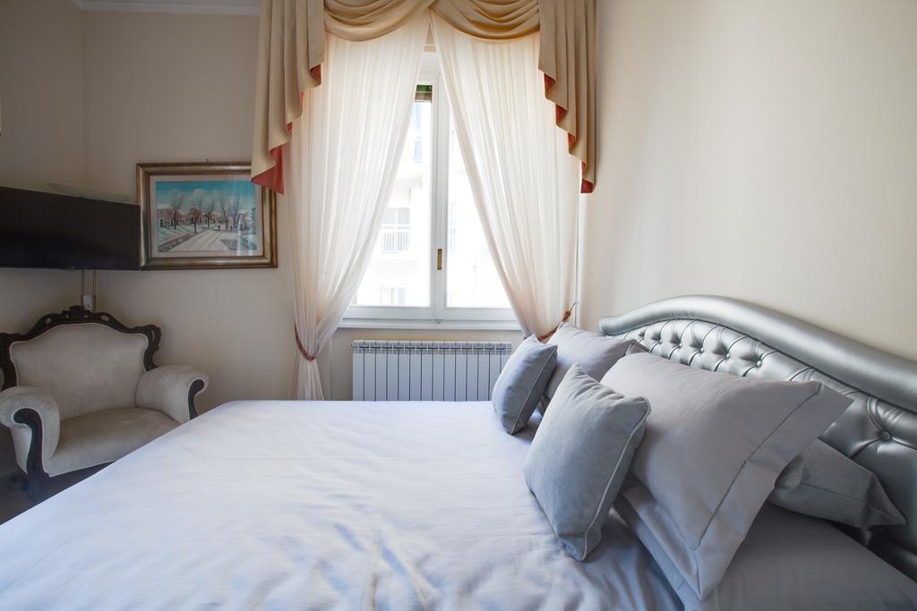 Kometa Suites & Apartments Firenze Rom bilde